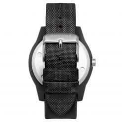 Waykins Recapture | Montre noire en matériaux recyclés -LuxeMontre Boutique 5 3finver