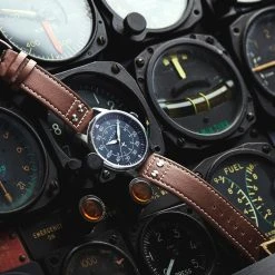 Fawler Apollo | Montre Aviateur en acier inoxydable bleu et argenté -LuxeMontre Boutique jwm apollo drop38 frank christensen 26127 1x1 23