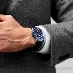 Seizmont Montre en acier inoxydable Devan Tide -LuxeMontre Boutique rst megashoot 0 3 watch deltatie bluesilverrubber22376 bjarkejohansen 2