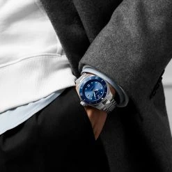Seizmont Montre en acier inoxydable Dylan Tide -LuxeMontre Boutique rst megashoot 0 3 watch deltatie silverblue22365 bjarkejohansen 2