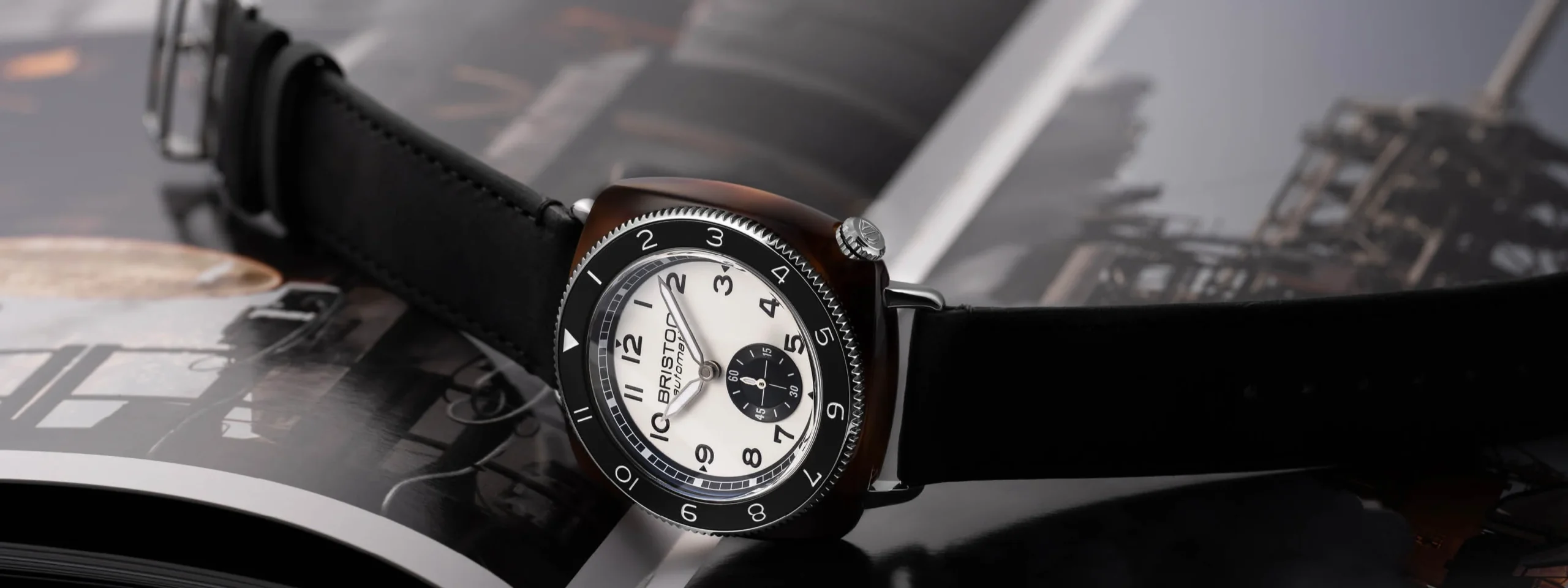 MONTRES Soldes -LuxeMontre Boutique banner128 scaled